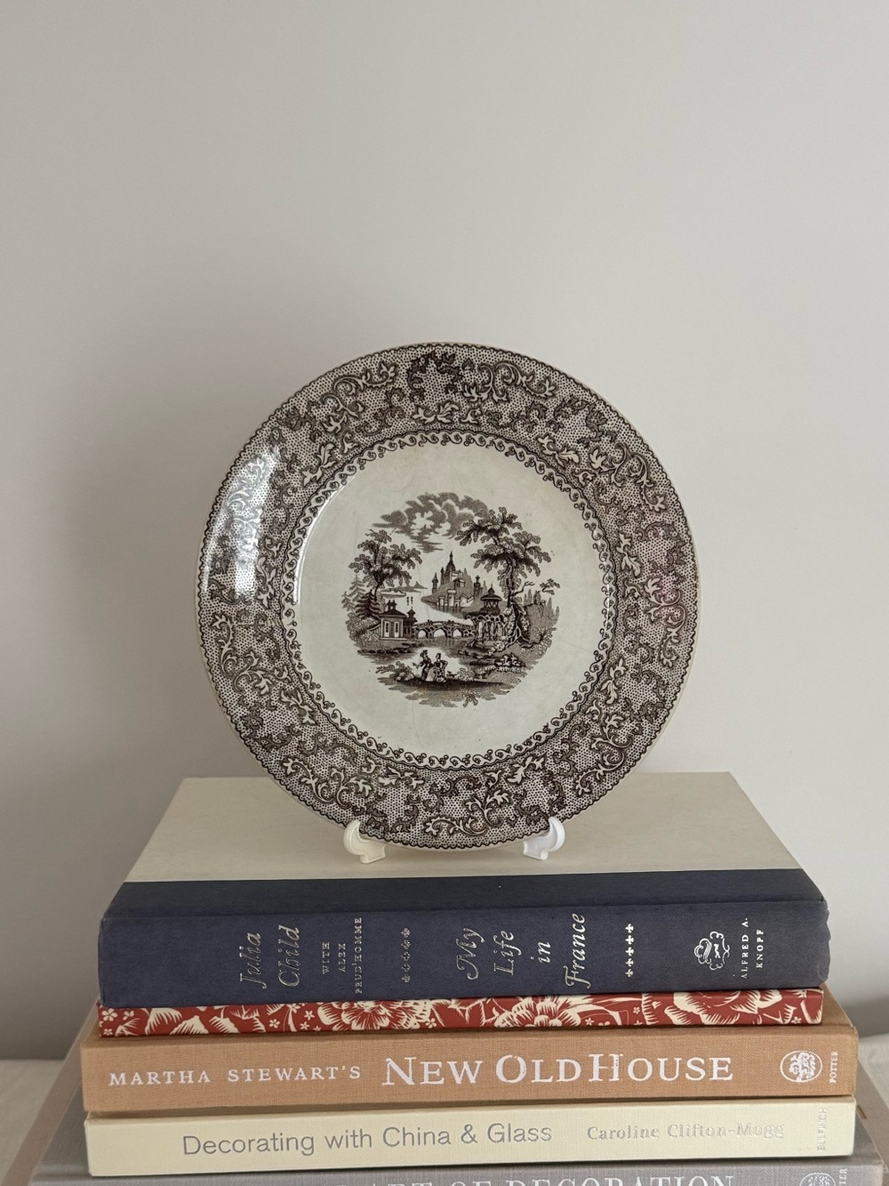 Beech and Hancock AURORA Brown Transfer ware Plate